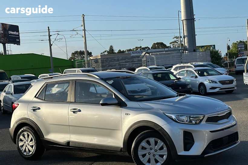 Silver 2021 Kia Stonic SUV S F