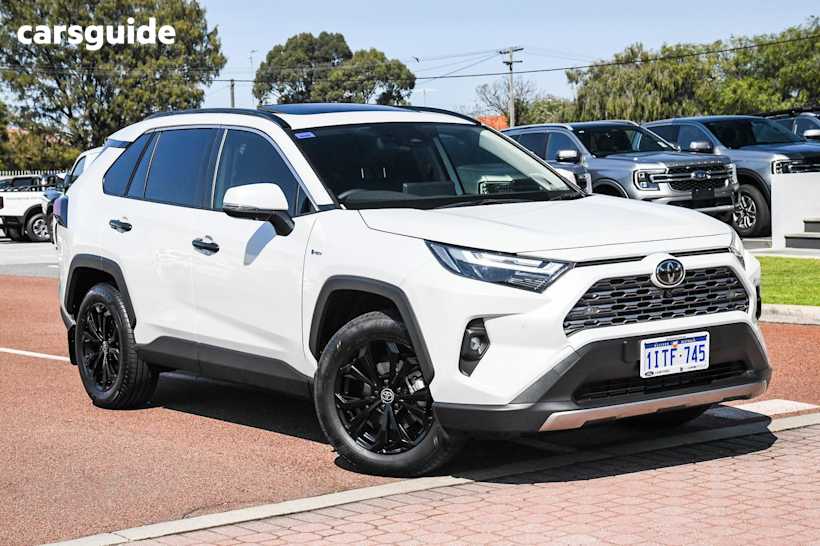 White 2025 Toyota RAV4 SUV CRUISER F
