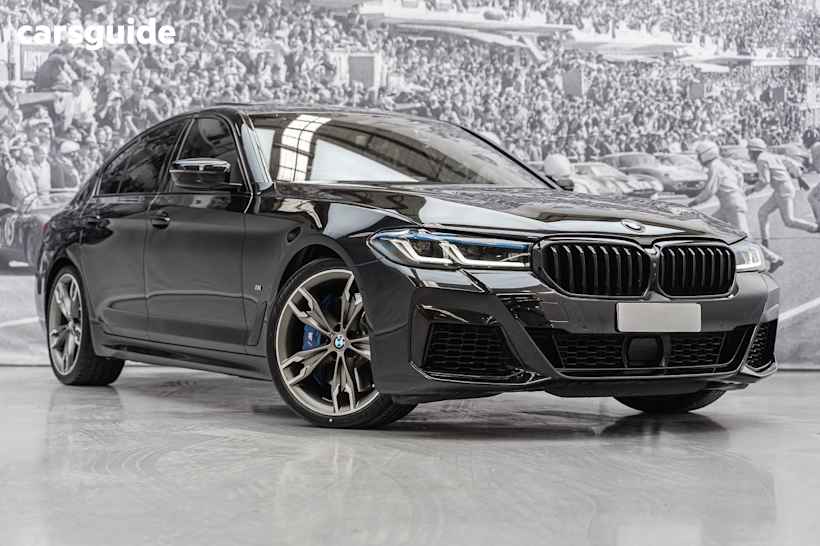 Black 2022 BMW 5 Sedan M550I XDRIVE 4WD