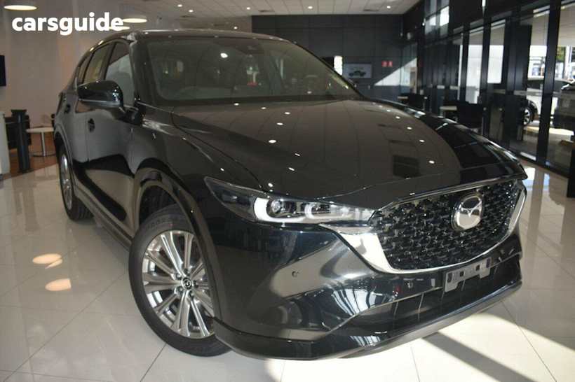Black 2025 Mazda CX-5 SUV G35 AKERA 4X4