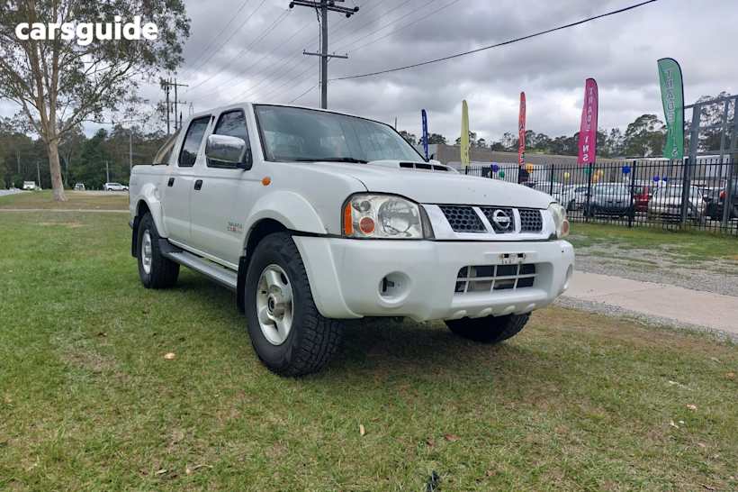 White 2012 Nissan Navara Dual Cab Pick-up St-R (4X4)