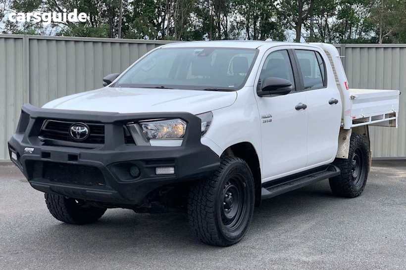 White 2021 Toyota Hilux Double Cab Chassis Sr (4X4)