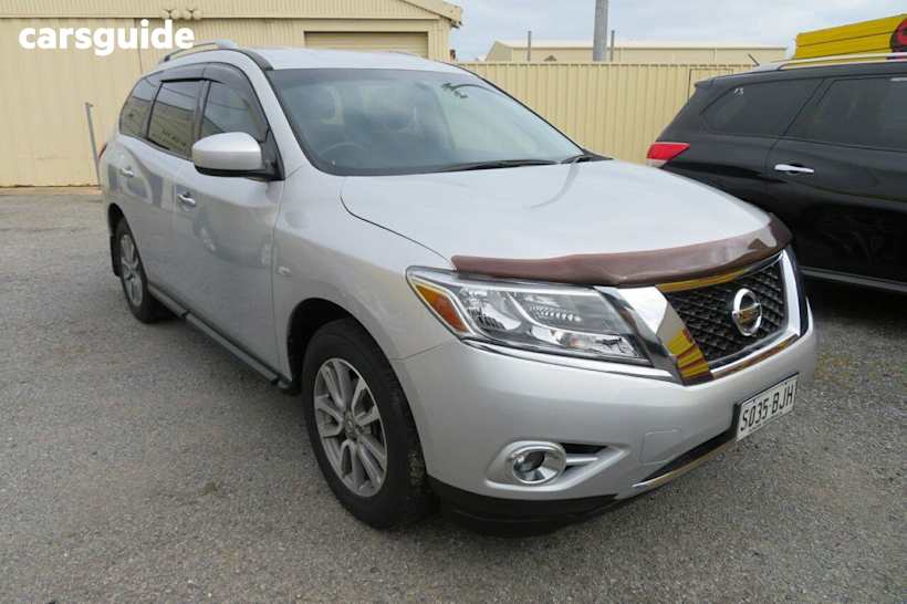 Silver 2013 Nissan Pathfinder Wagon St (4X2)