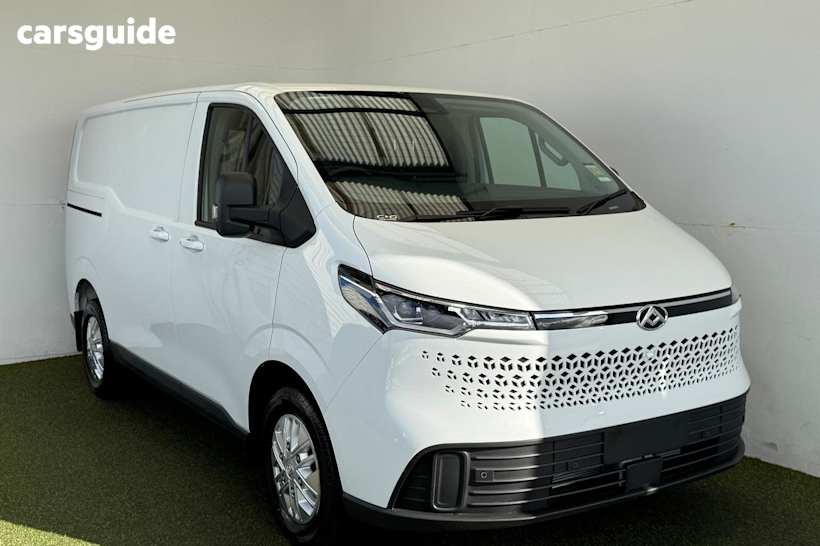 White 2025 LDV Deliver 7 Commercial F