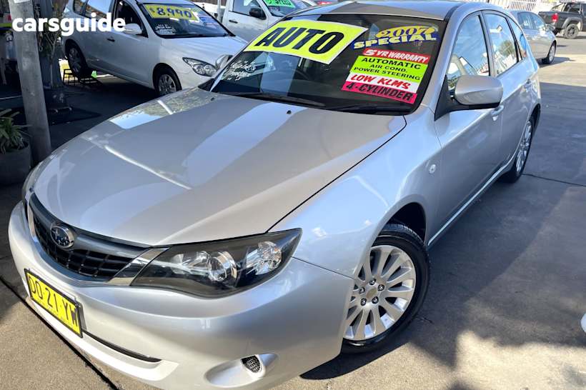 Silver 2007 Subaru Impreza Hatchback 2.0R (Awd)