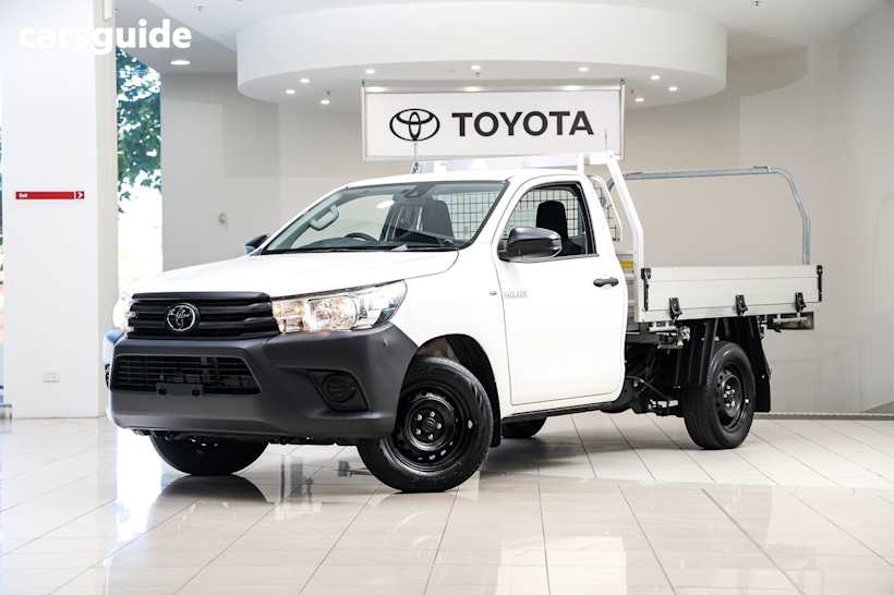 White 2023 Toyota Hilux Ute Tray WORKMATE R