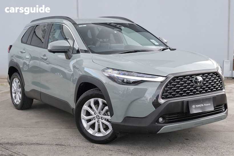 Green 2024 Toyota COROLLA CROSS HYBRID Hatch GXL 4X4