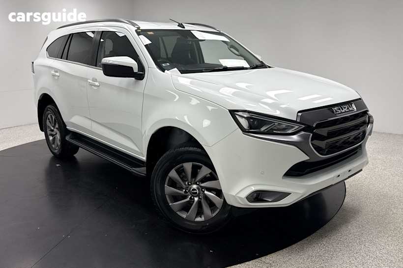 White 2023 Isuzu MU-X SUV LS-U 4X4
