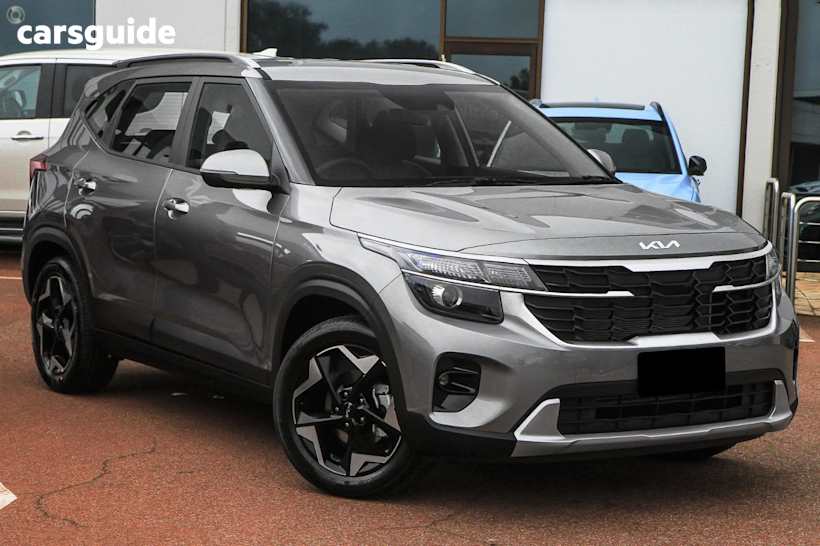Grey 2025 Kia Seltos SUV SPORT F