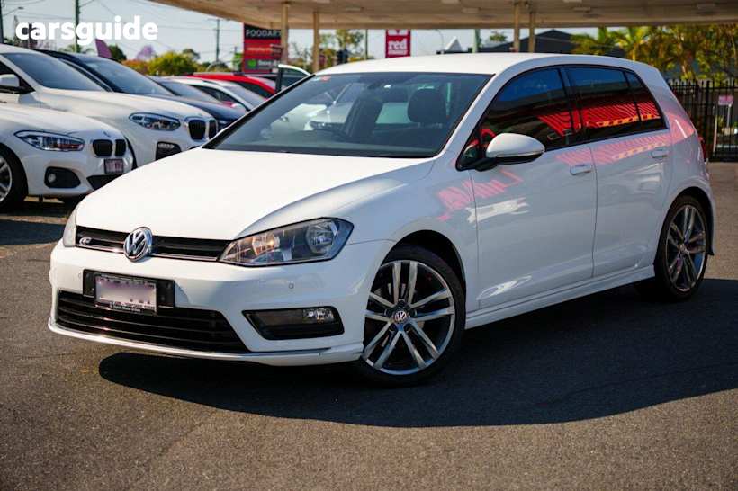White 2014 Volkswagen Golf Hatchback 103 Tsi Highline