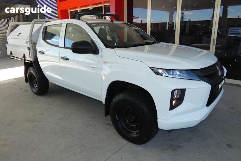 White 2021 Mitsubishi Triton Double Cab Chassis Glx (4X4)