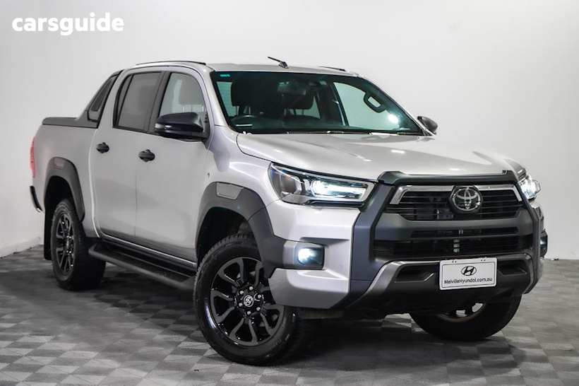 Silver 2020 Toyota Hilux Double Cab Pick Up Rogue (4X4)