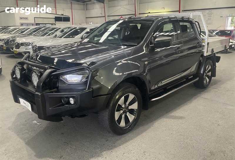 Grey 2022 Isuzu D-MAX Crew Cab Chassis Sx (4X4)