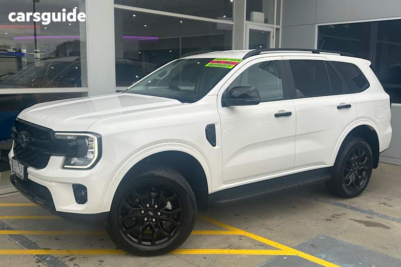 White 2025 Ford Everest SUV SPORT R