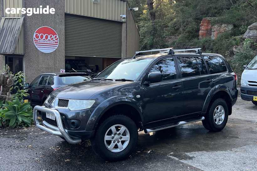 Grey 2011 Mitsubishi Challenger SUV 4X4