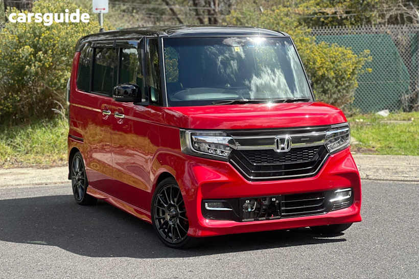 Red 2018 Honda N-Box SUV JF3