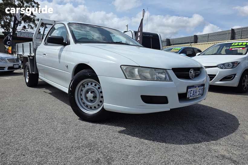 White 2005 Holden One Tonner Ute Tray R
