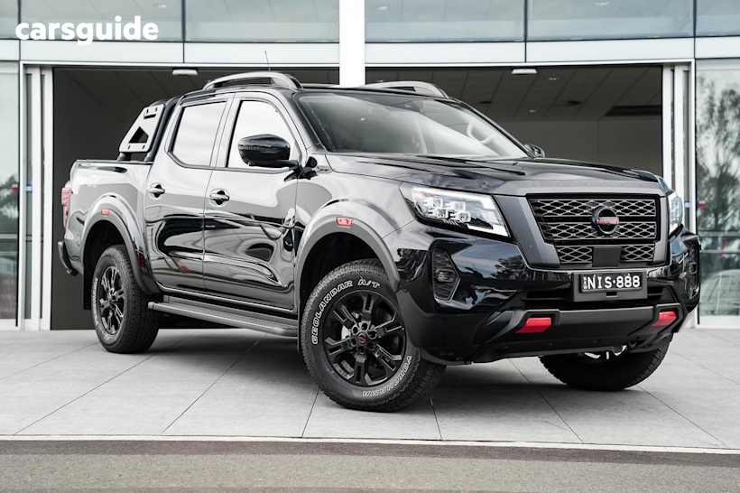 Black 2025 Nissan Navara Dual Cab Pick-up Pro-4X (4X4)