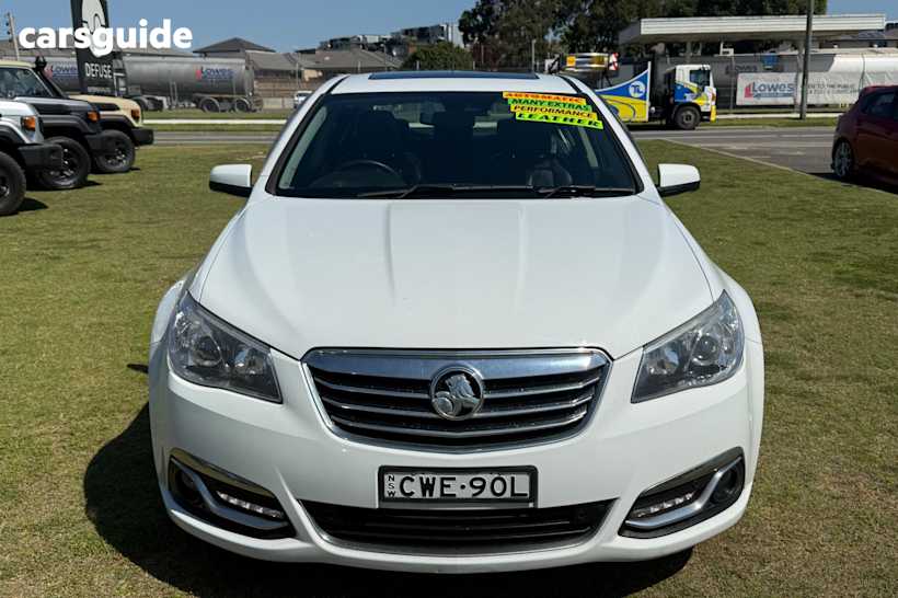 White 2014 Holden Calais Sedan V VF
