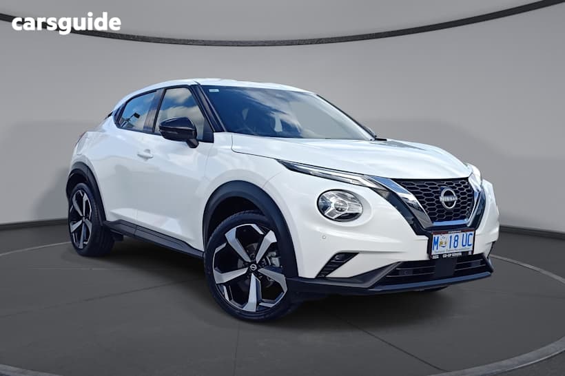White 2023 Nissan Juke Hatchback St-L