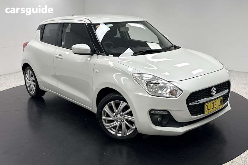 White 2023 Suzuki Swift Hatch GL F