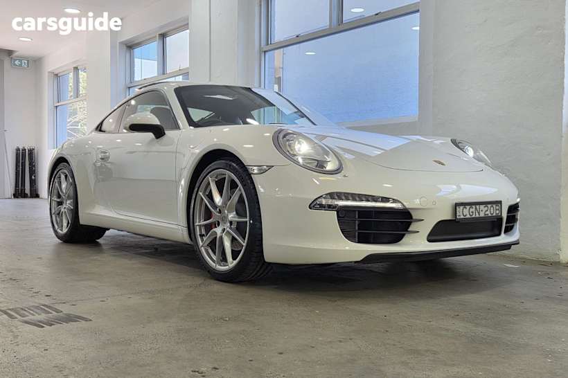 White 2012 Porsche 911 Coupe CARRERA S R