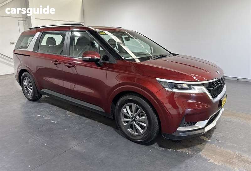 Red 2021 Kia Carnival Wagon S