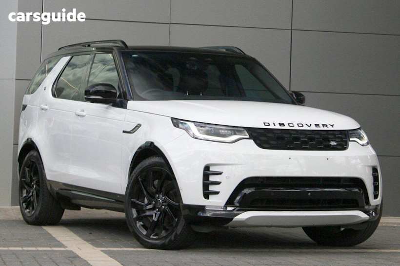 White 2021 Land Rover Discovery SUV D300 R-DYNAMIC SE 4X4