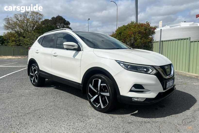 White 2017 Nissan Qashqai Wagon N-Tec