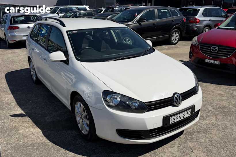 White 2010 Volkswagen Golf Wagon 90 Tsi Trendline