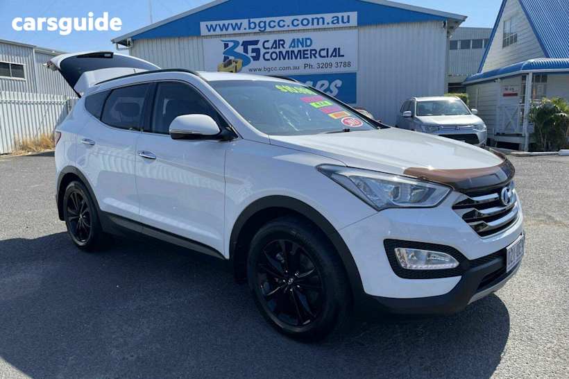 White 2015 Hyundai Santa FE SUV ELITE 4X4