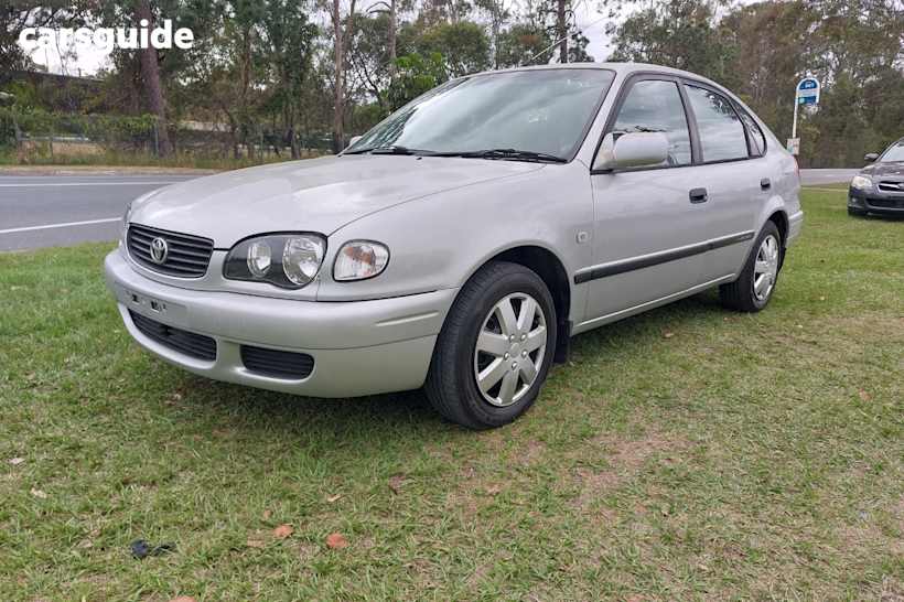 Silver 2000 Toyota Corolla Liftback Ascent Seca