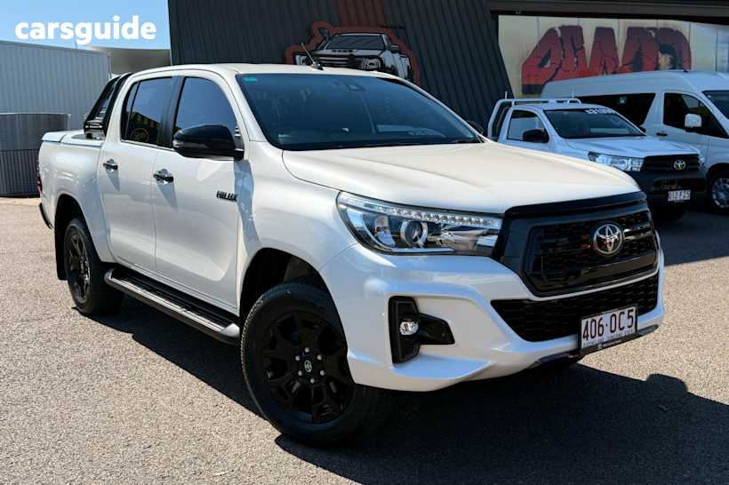 White 2019 Toyota Hilux Double Cab Pick Up Rogue (4X4)