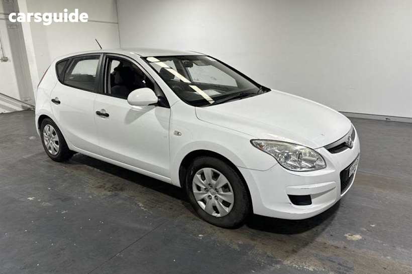 White 2009 Hyundai I30 Hatch SR F
