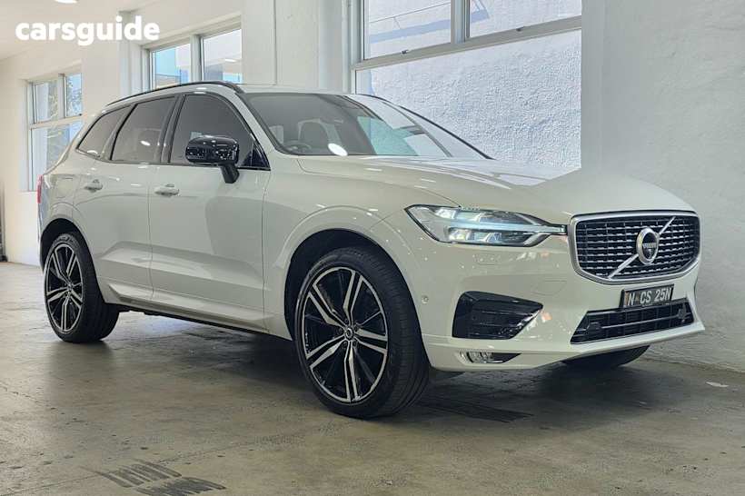 White 2019 Volvo XC60 SUV D5 R-DESIGN 4WD