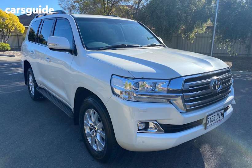 White 2016 Toyota Landcruiser SUV VX 4X4