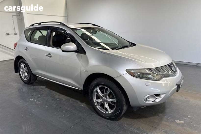 Silver 2009 Nissan Murano SUV TI 4X4