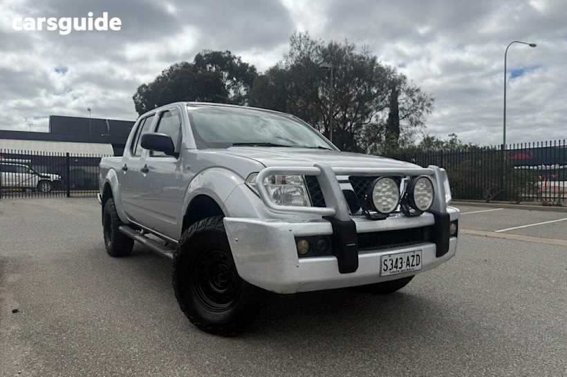 Silver 2006 Nissan Navara Dual Cab Pick-up St-X (4X4)