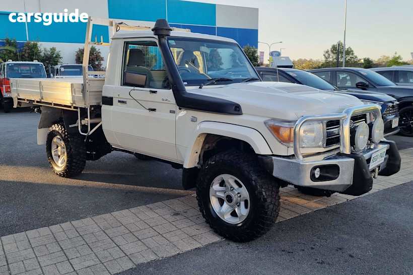 White 2020 Toyota Landcruiser Ute Tray GXL 4X4