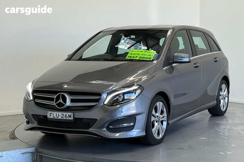 Grey 2017 Mercedes-Benz B200 Hatchback