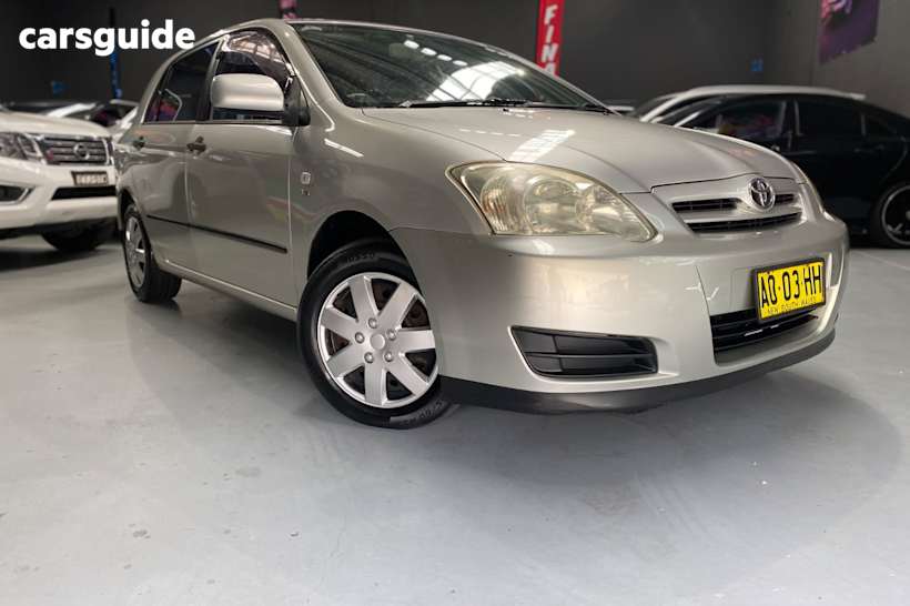 Silver 2006 Toyota Corolla Hatchback Ascent Seca