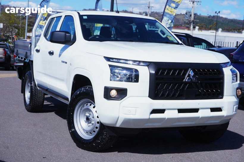 White 2025 Mitsubishi Triton Double Cab Pick Up Glx (4X4)