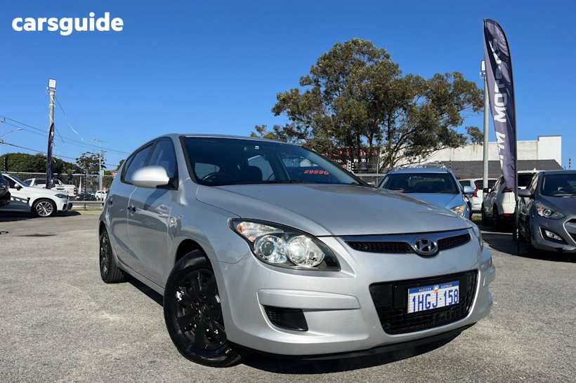 Silver 2010 Hyundai I30 Hatch SX