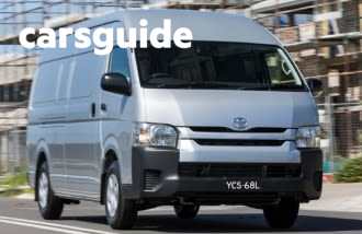 White 2016 Toyota HiAce Bus Commuter