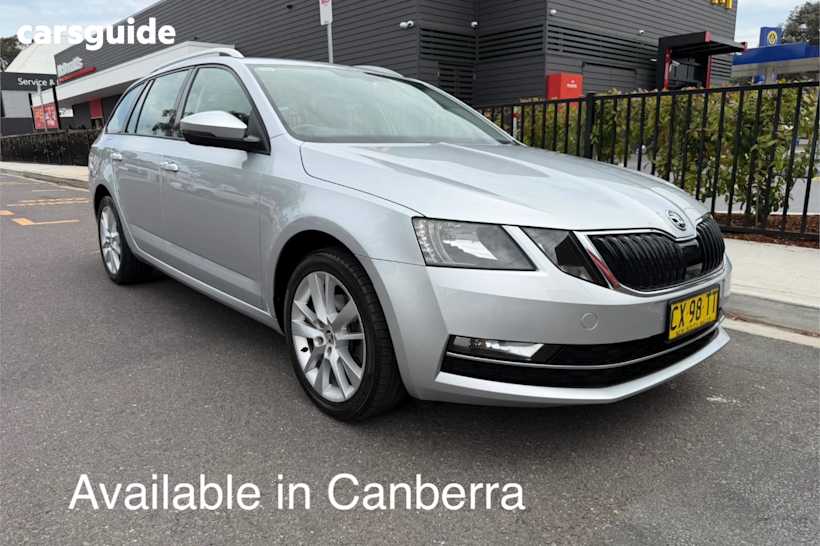 Silver 2020 Skoda Octavia Wagon 110 Tsi Base