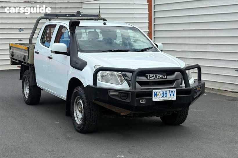 White 2017 Isuzu D-MAX Crew Cab Chassis Sx (4X4)