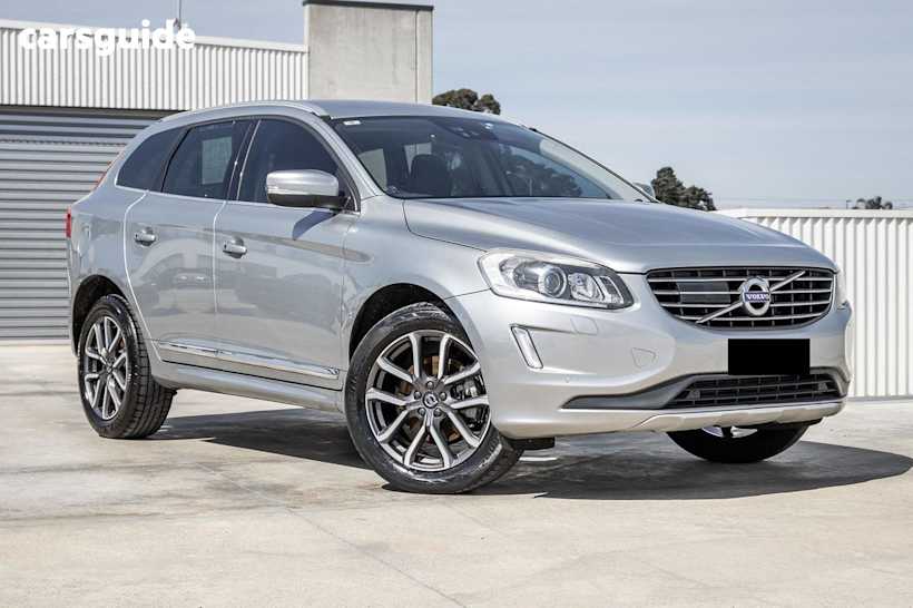 Silver 2016 Volvo XC60 Wagon T5 Luxury