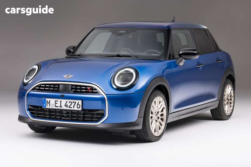 2025 Mini Cooper Hatchback S Classic 5D Hatch