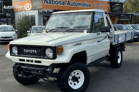 White 1987 Toyota Landcruiser Ute Tray
