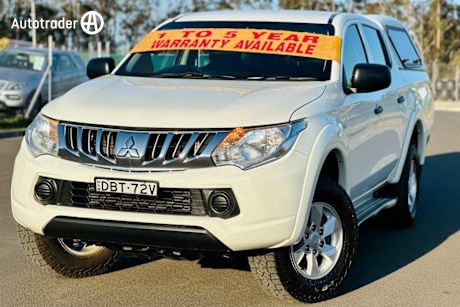 White 2015 Mitsubishi Triton Ute Tray GLX 4x4 MQ Auto Dual Cab 2.4L Diesel Turbo